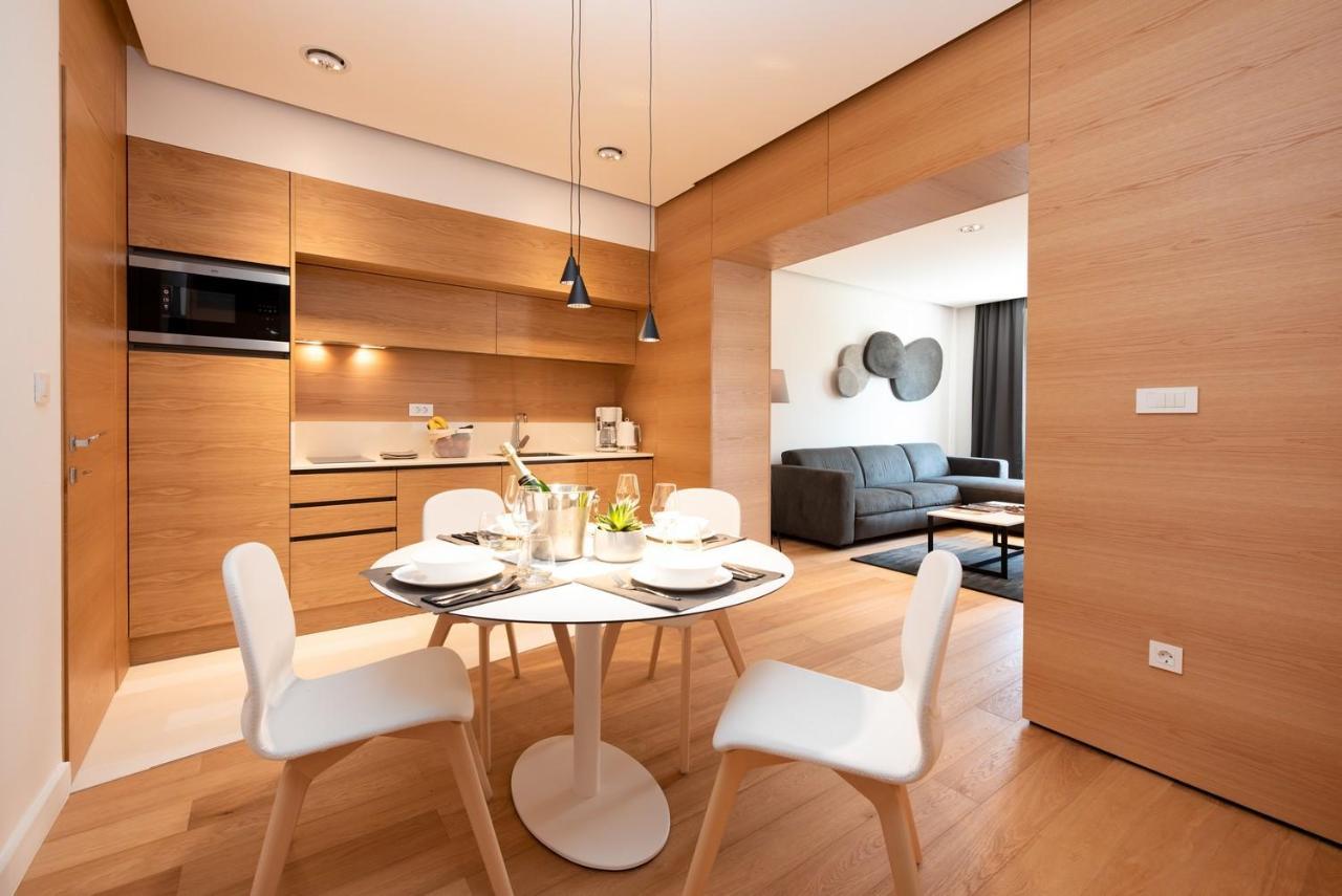 Beachfront Apartment Rosa Del Mar Jardin Мощеничка-Драга Экстерьер фото